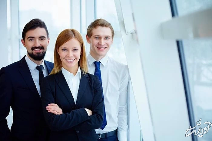 به اشتراک گذاشتن موفقیت با دیگران موفقیت